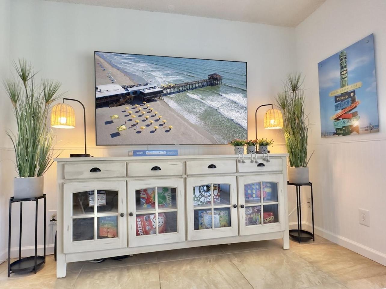 Pier Pressure Beachfront Wpool ココアビーチ エクステリア 写真