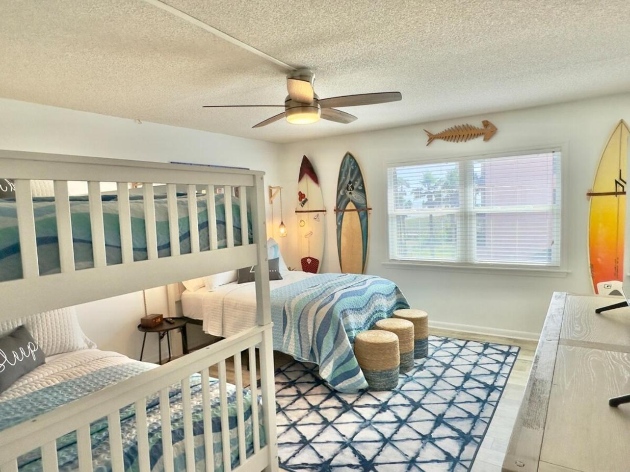 Pier Pressure Beachfront Wpool ココアビーチ エクステリア 写真