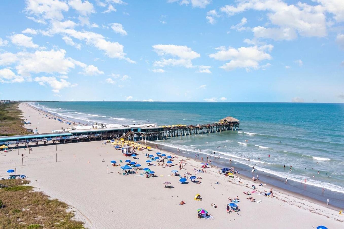 Pier Pressure Beachfront Wpool ココアビーチ エクステリア 写真